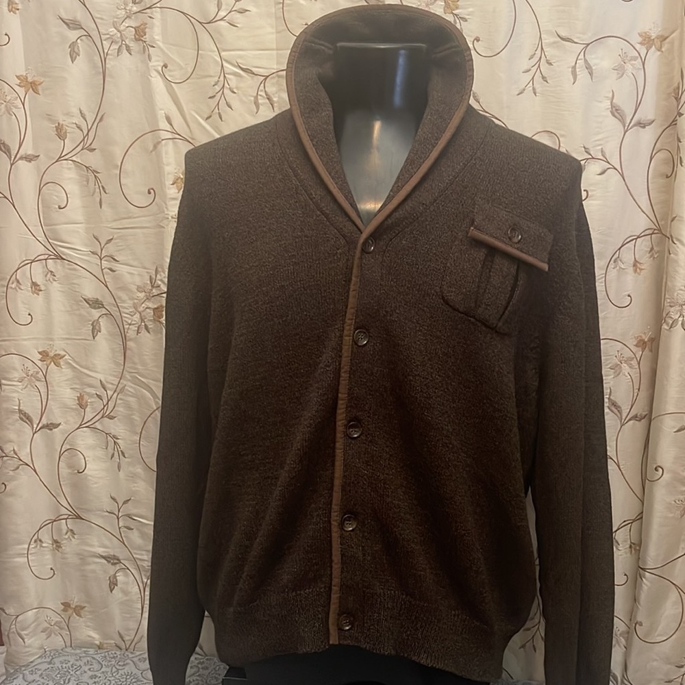 Viyella mens Button Down Sweater. NWOT